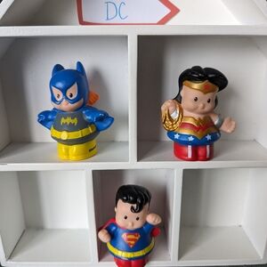 DC Comics Little People Figure Set Wonder Woman Superman Bat Girl Superheroes 2"